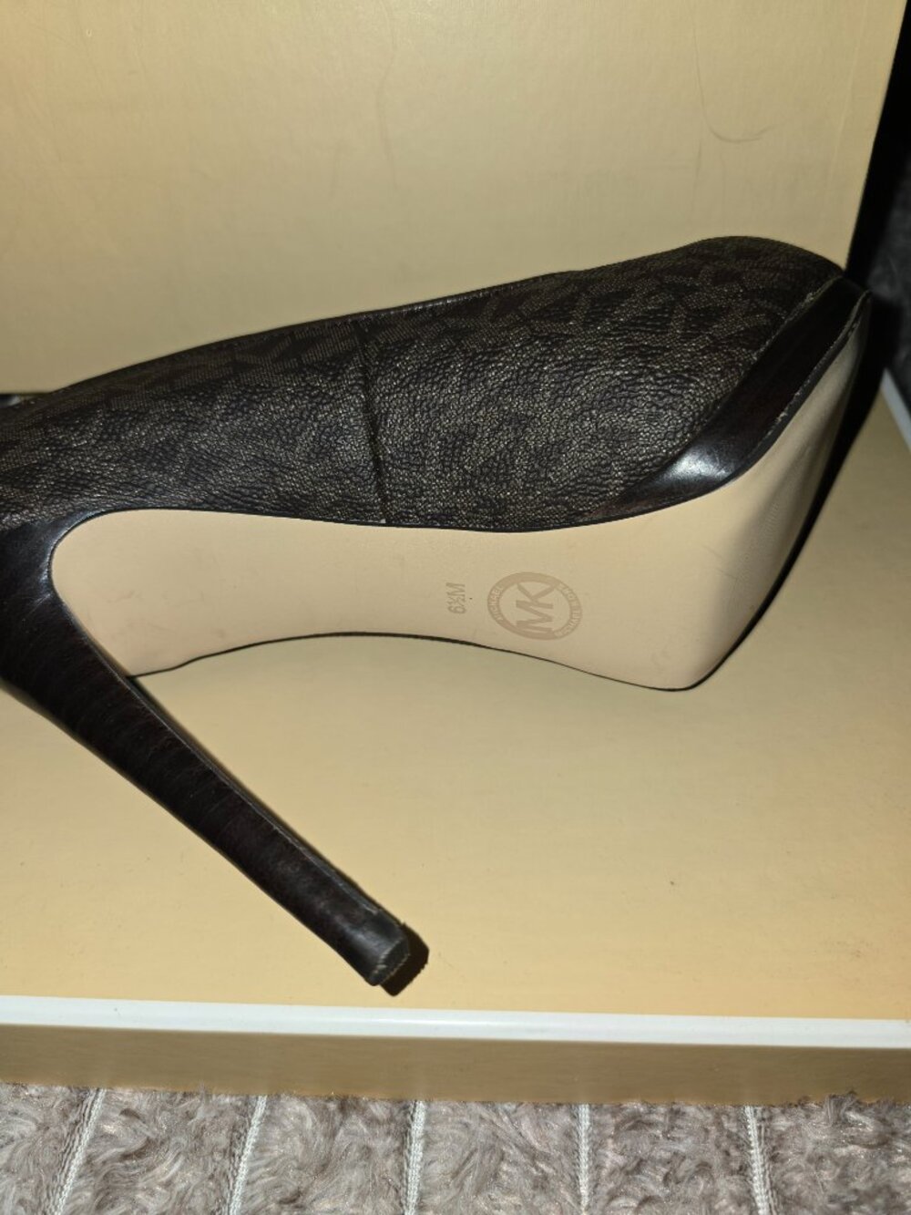 MK PUMPS - Picture 2 of 5